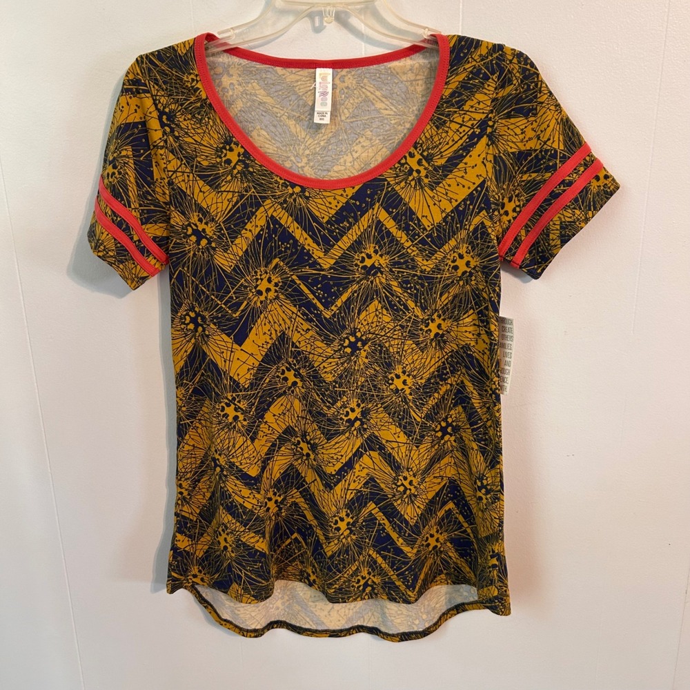 LuLaRoe Classic T XXS Yellow Blue Chevron‎ Abstract Print Short Sleeve Top NWT